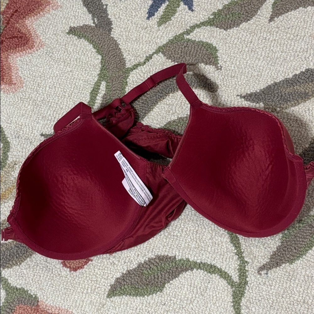Victoria's Secret Body by Demi Deep Red Lace Racerback Bra, front hook, 38DD - Picture 6 of 6
